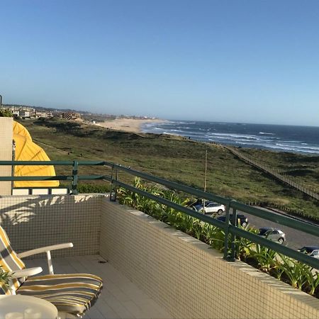 Beachfront Apartment With Sea View Azurara Екстер'єр фото