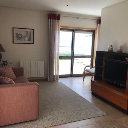 Beachfront Apartment With Sea View Azurara Екстер'єр фото