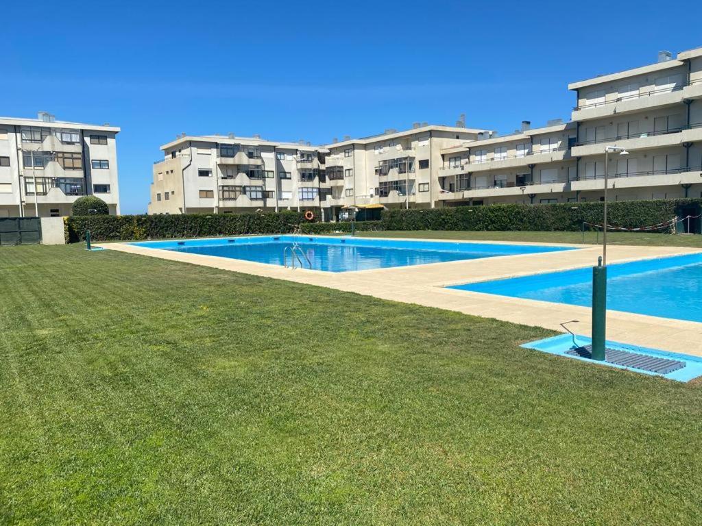 Beachfront Apartment With Sea View Azurara Екстер'єр фото