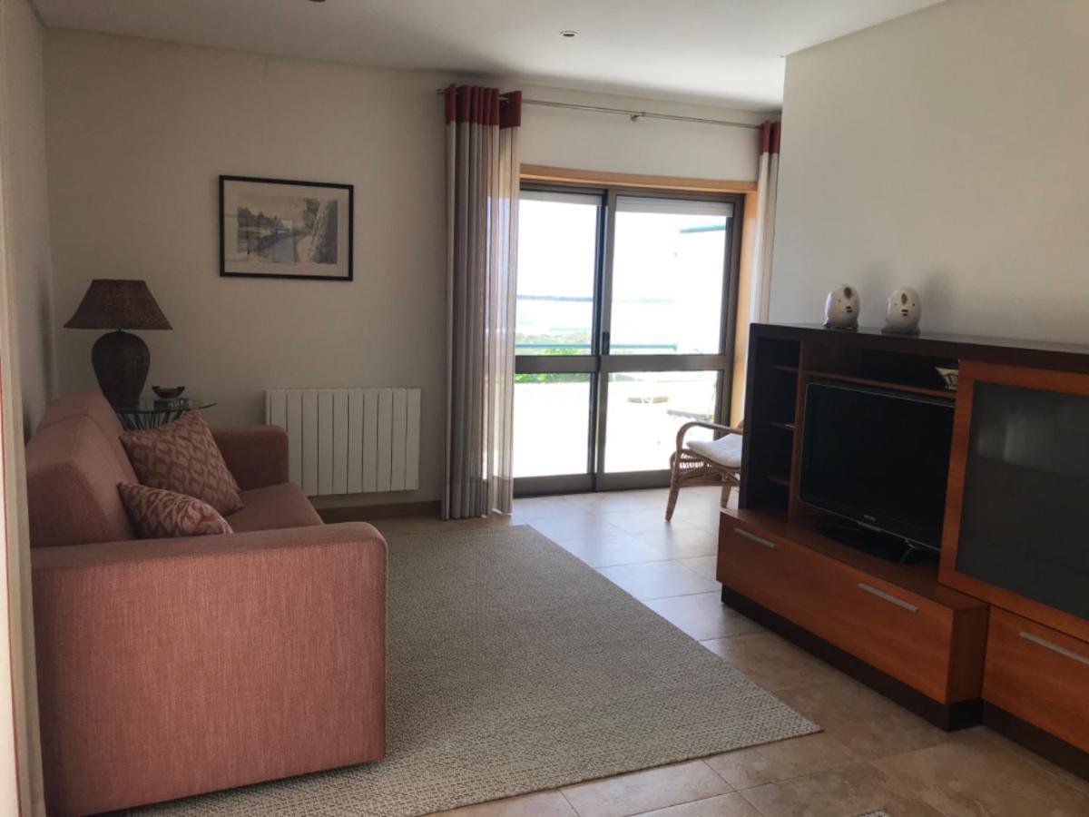 Beachfront Apartment With Sea View Azurara Екстер'єр фото
